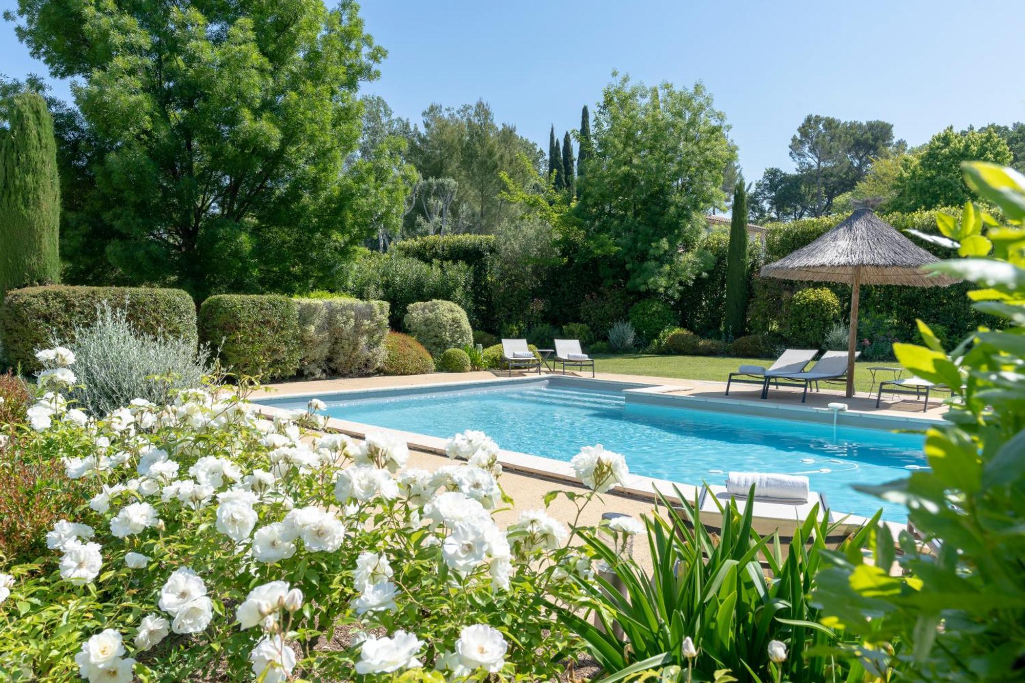 Indigo Saint-Remy-de-Provence